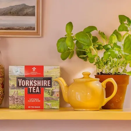 Pocket Luxury 18th Century Tiny In Picturesque Village With Pubs بيت للعطل *