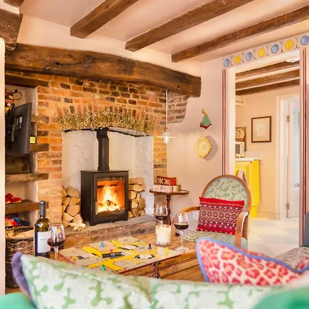 Pocket Luxury 18th Century Tiny In Picturesque Village With Pubs بيت للعطل *